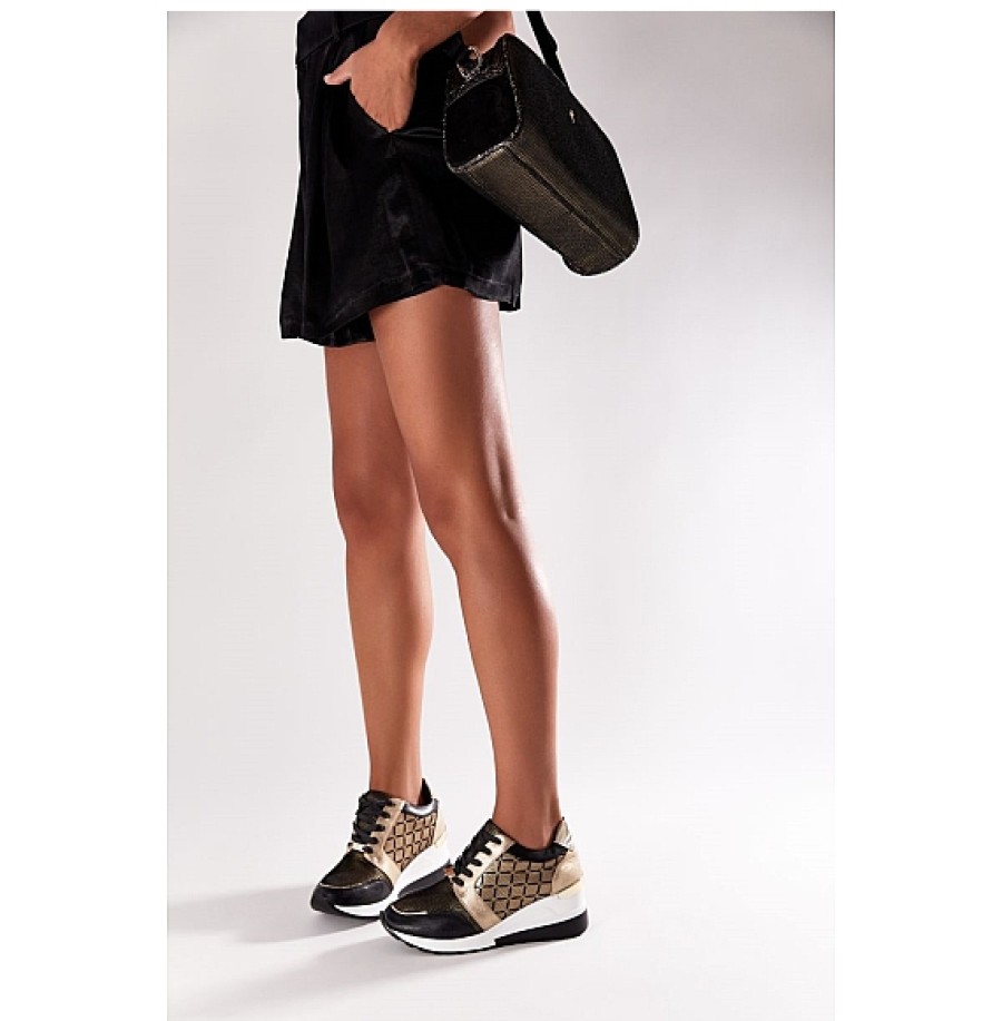 Mujer MNB CHIC | Oro Y Negra Sneaker Cuna