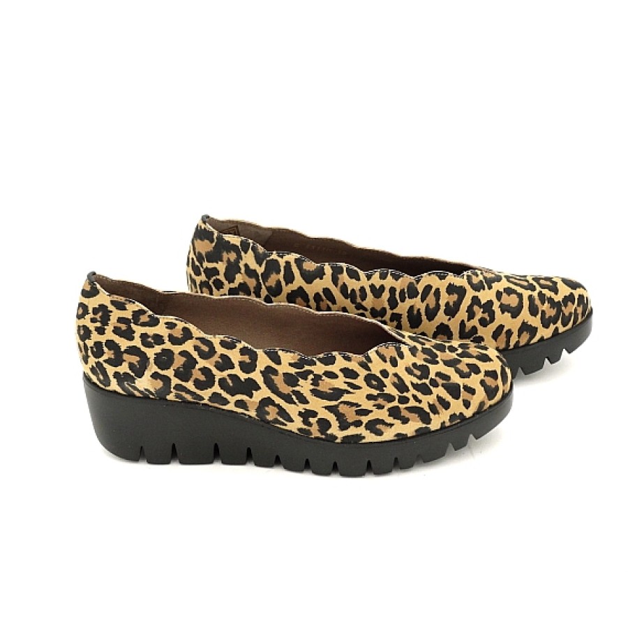 Mujer WONDERS | Zapato Salon Ondas Leopardo Wonders Fly